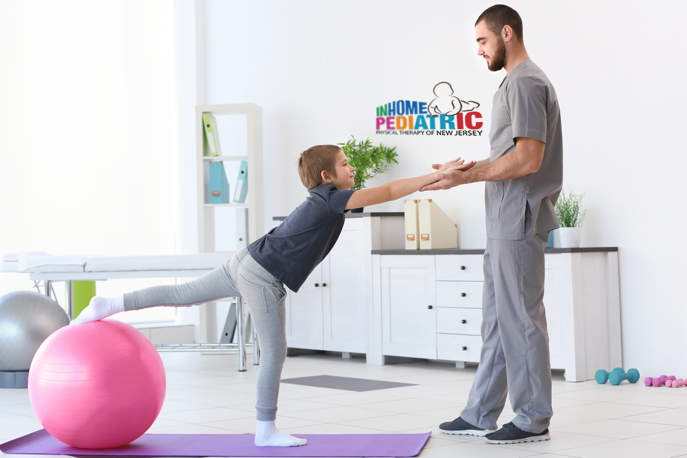 Mind Reader Yoga Ball at